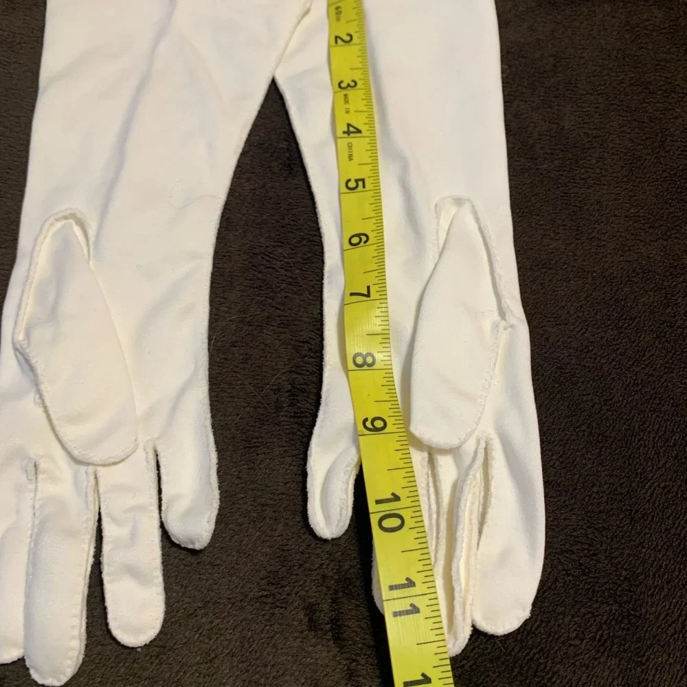 ELVETTE by Dawnelle Vintage white woven cotton mid length gloves GUC size 6